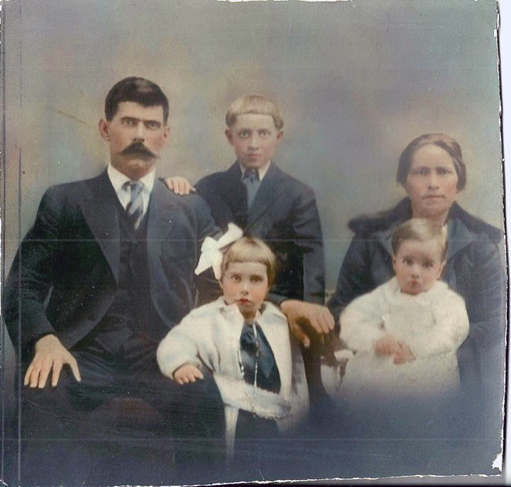 Calabro family, 1923 | Heinz History Center blog