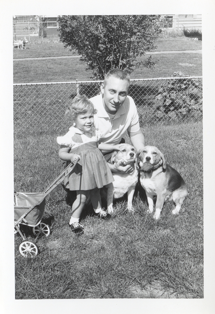 The Taylor family featured “Cindy” the beagle (on the far right) in many family photographs, 1950s. Taylor Family Collection, Detre Library & Archives at the History Center.