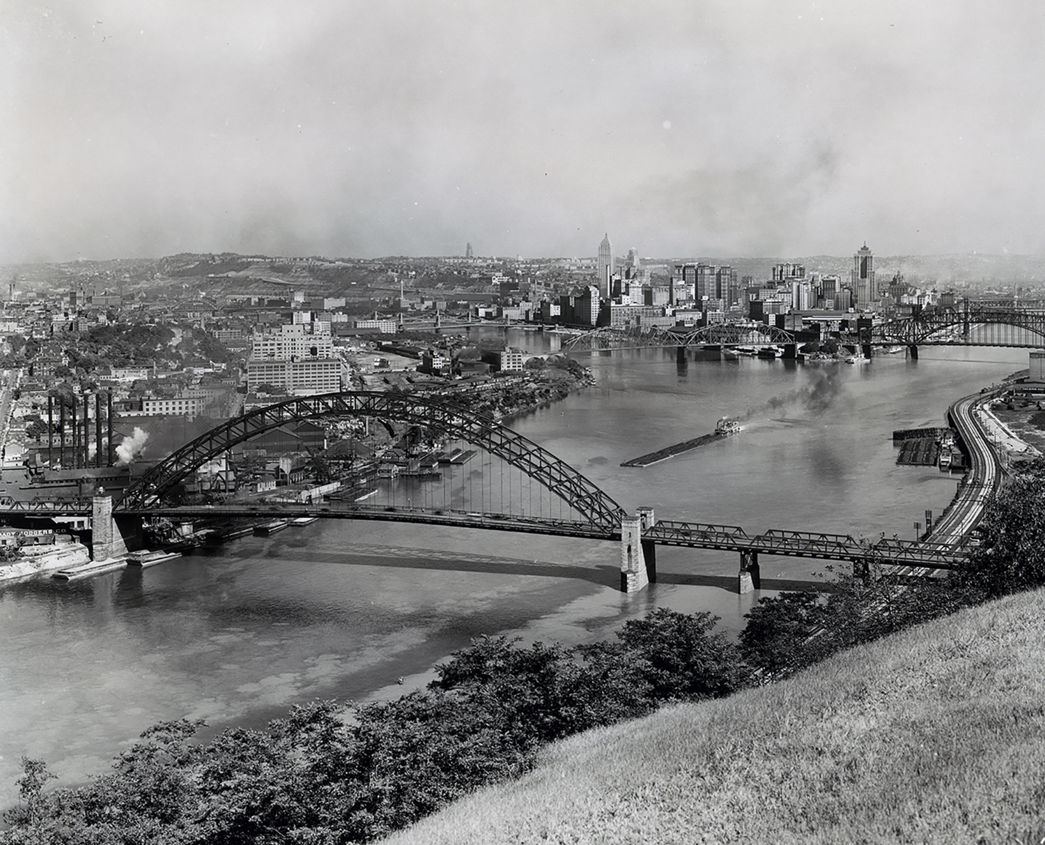Pittsburgh: The City of Bridges - Heinz History Center