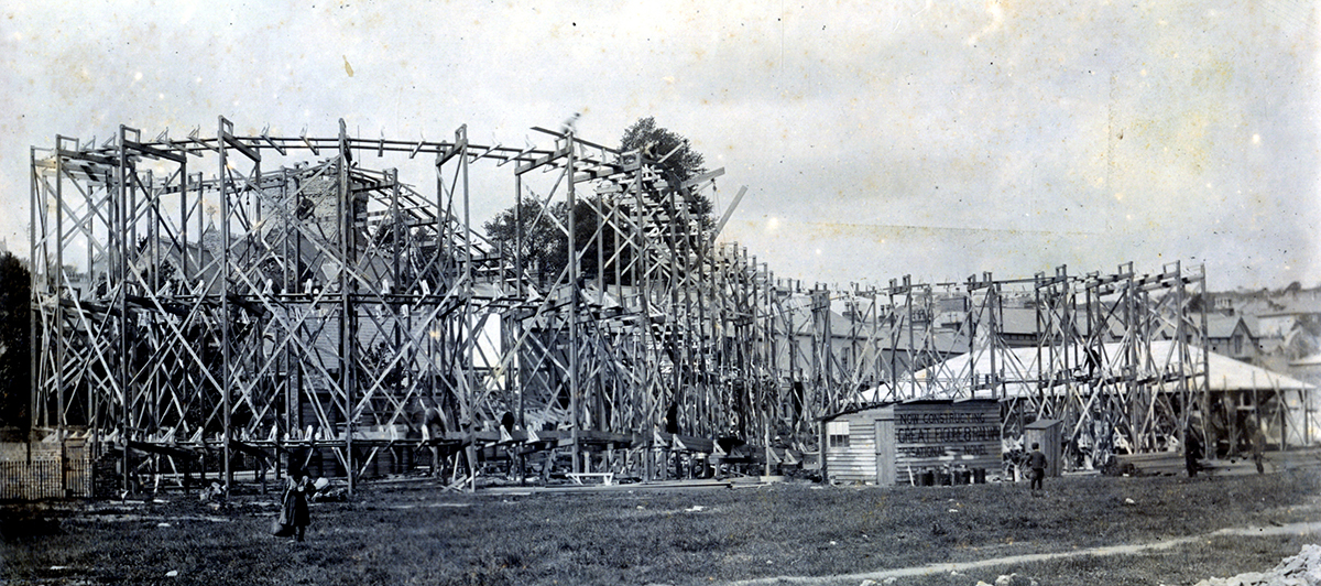 Image showing the construction of the “Great Figure 8 Railway," early 1900s. Image showing the construction of the “Great Figure 8 Railway," early 1900s. | Heinz History Center