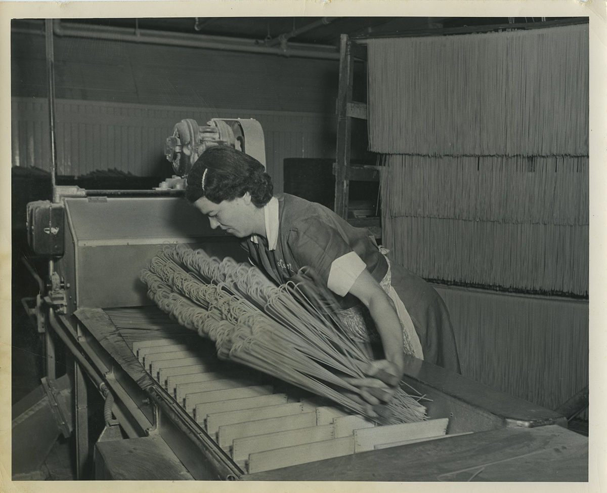 During WWII, Vimco Pasta was the largest macaroni provider for the U.S. armed forces and supplied Italy with pasta during its rehabilitation post-war. Gift of Rose Viviano Schneider.