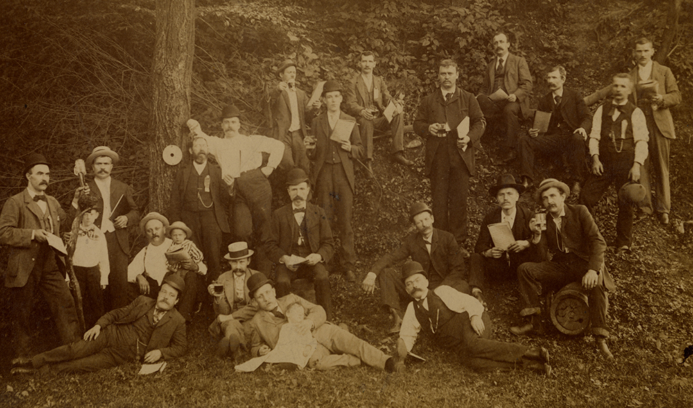 This German singing group relaxes with beer and sheet music in hand, c. 1890. Roberta Egelston, 2014.0112, Detre Library & Archives at the History Center. This German singing group relaxes with beer and sheet music in hand, c. 1890. Roberta Egelston, 2014.0112, Detre Library & Archives at the History Center.