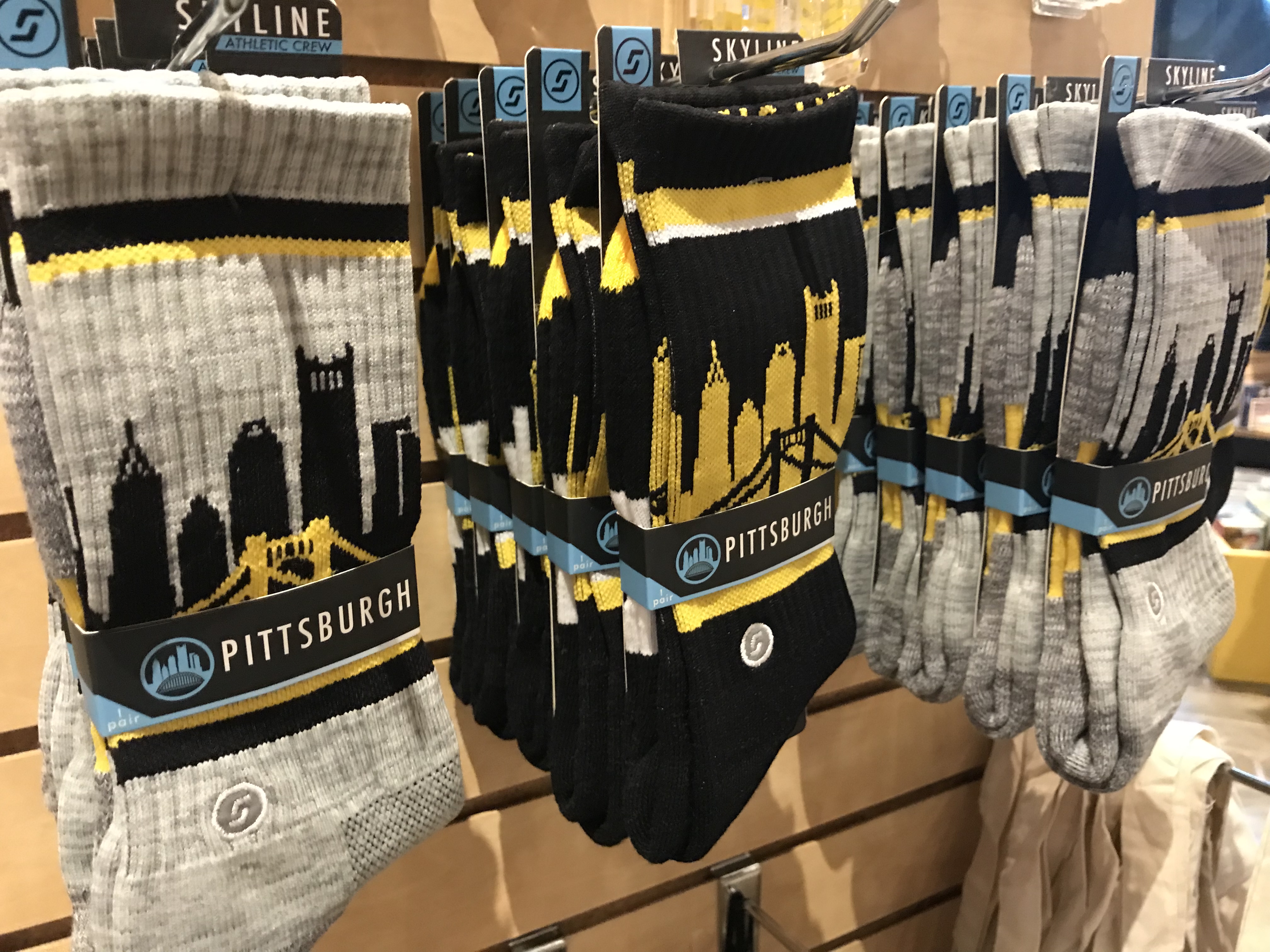 Pittsburgh Skyline Socks | History Center Museum Shop