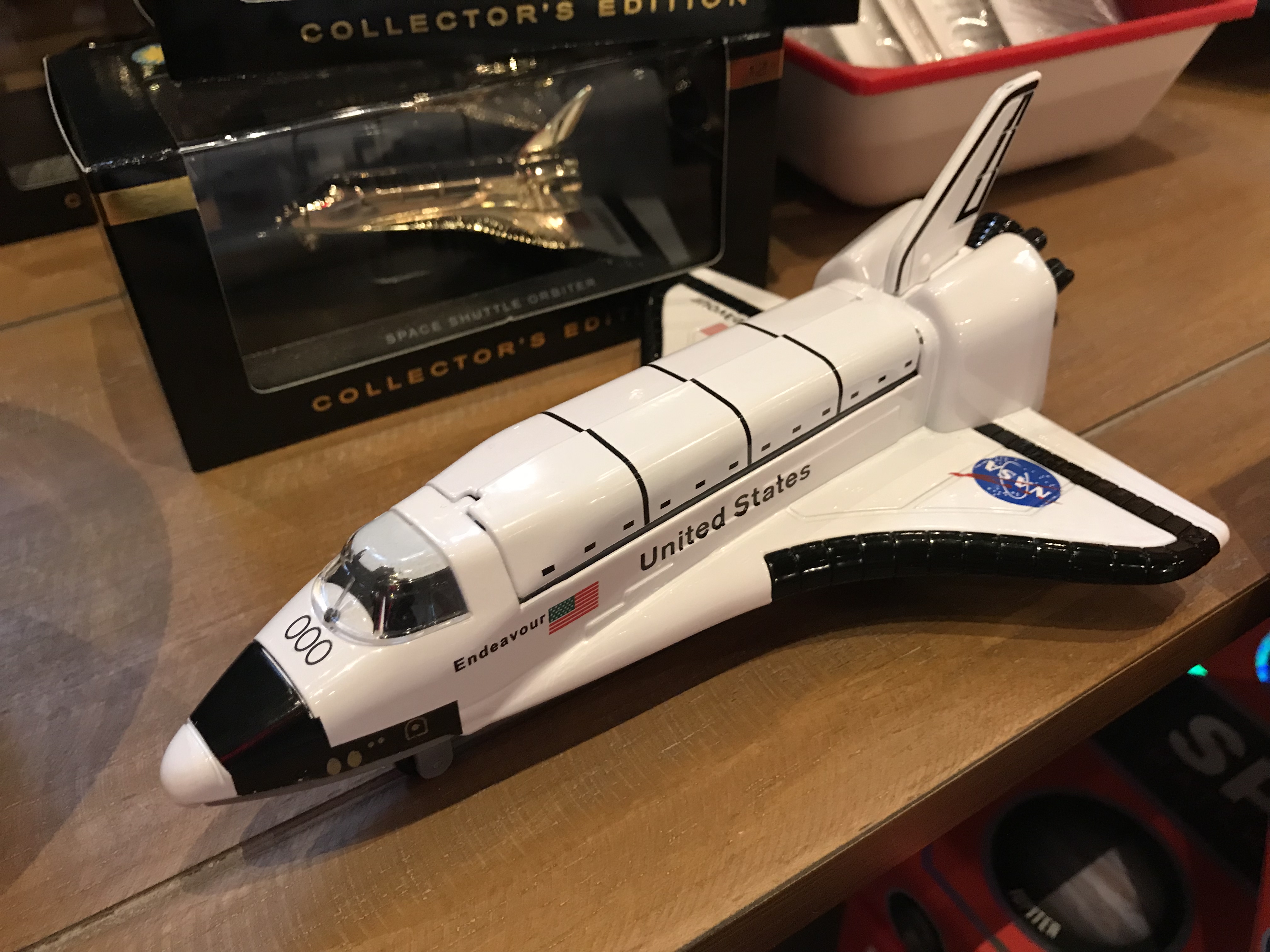 toy story lot shuttle