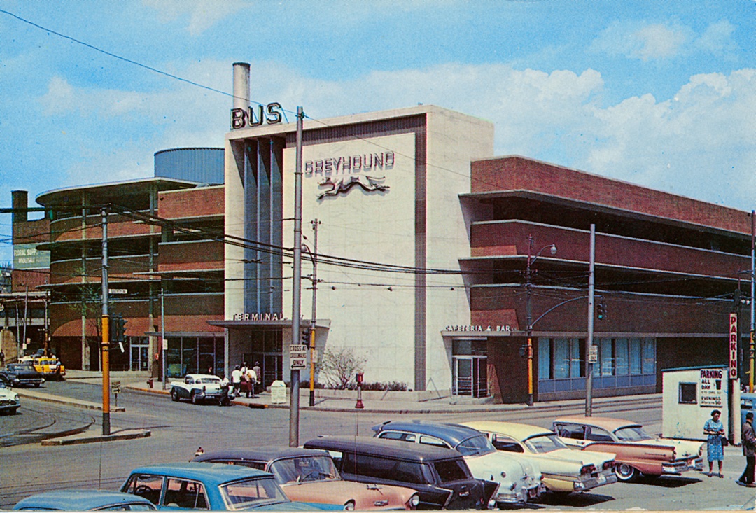 In 1959, Pittsburgh’s streamlined bus station was replaced by this larger depot across the intersection, itself replaced by the current station in 2008. Courtesy of Frank Wrenick.