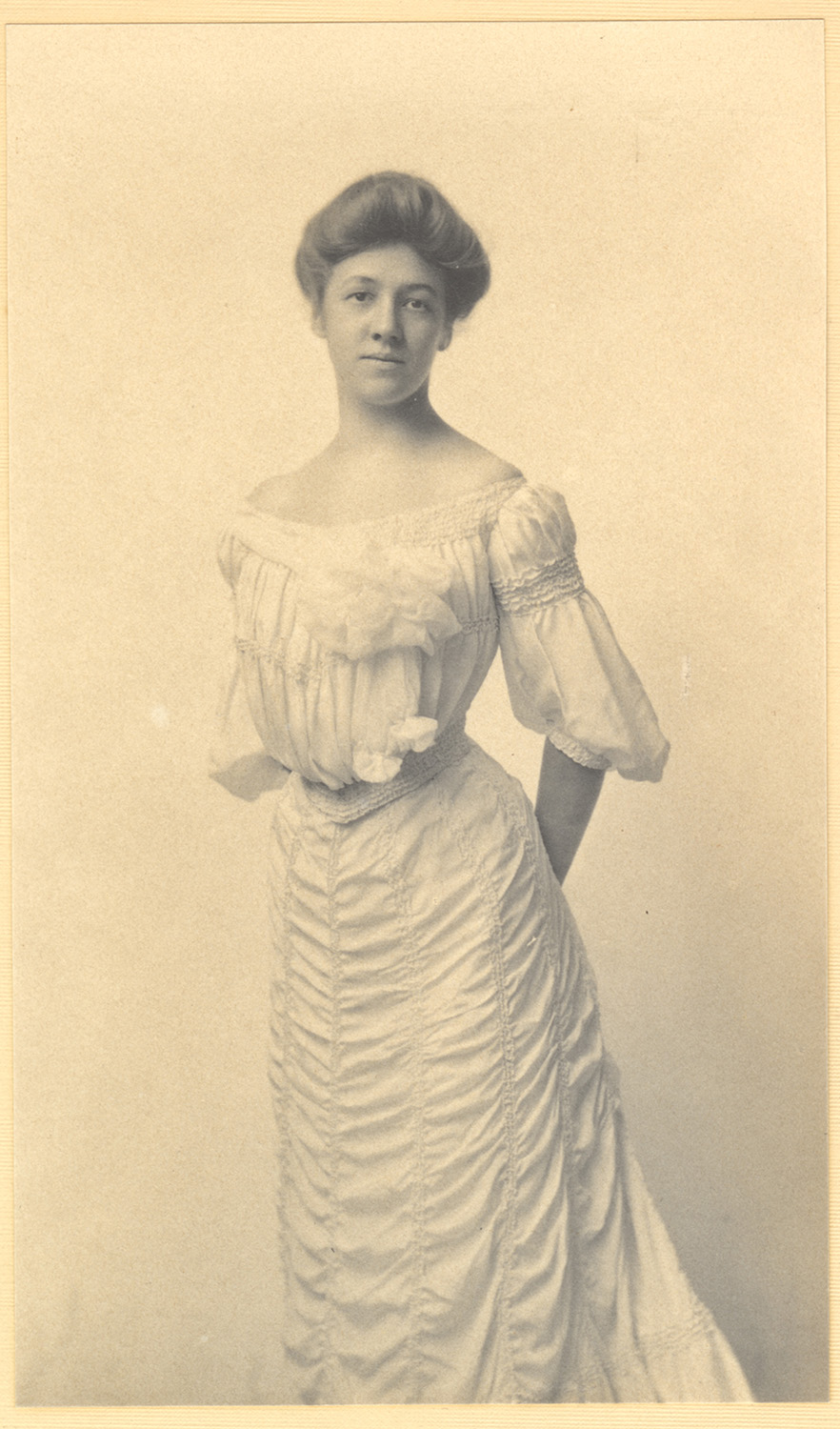 Lucy Kennedy, c. 1900. From the Kennedy Family Papers and Photographs, 2018.0011, Detre Library & Archives at the History Center.