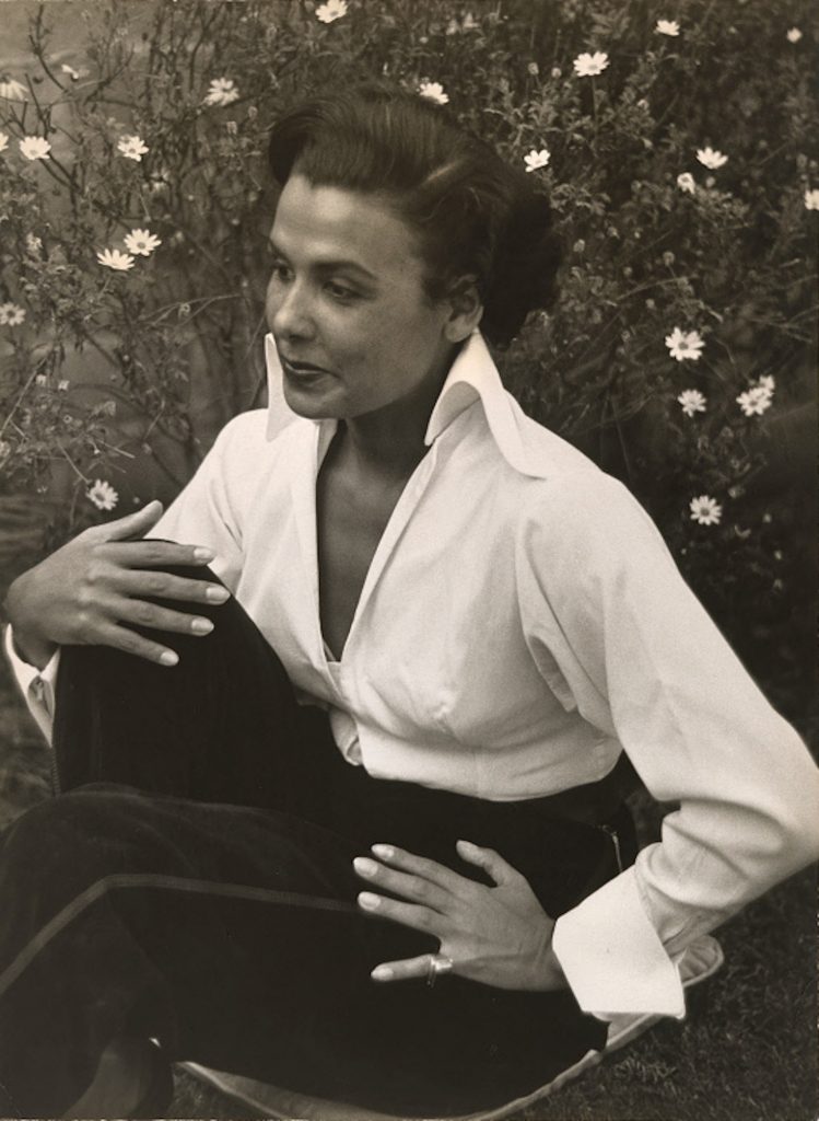 Lena Horne, by Florence Meyer Homolka, gelatin silver print, c. 1950.