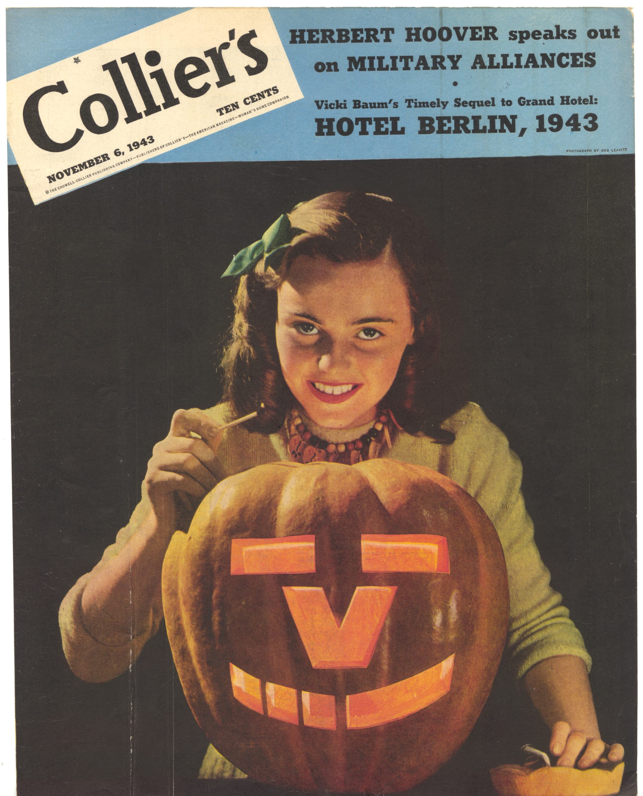 A Jack O’Lantern with a “V for Victory” face, cover of Colliers, November 6, 1943.