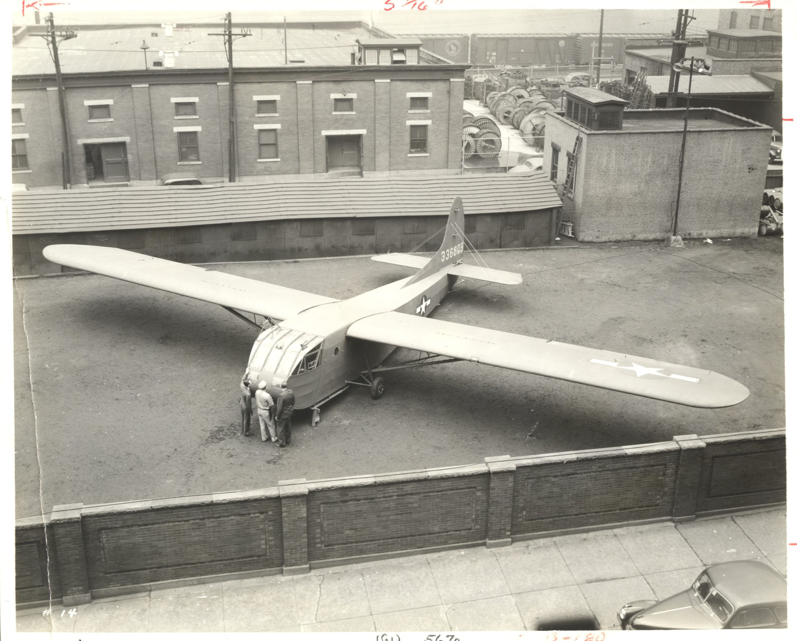 An alternate view of the full glider at Heinz, probably also taken in October 1943.